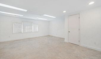 330 Country Kitchen Rd, Barnesville, GA 30204