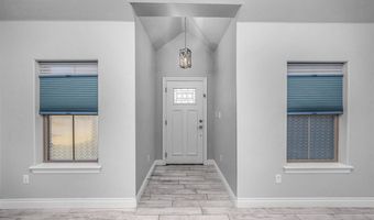 2608 NW 58th St, Lawton, OK 73505