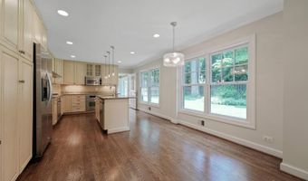 6109 CLEARWOOD Rd, Bethesda, MD 20817