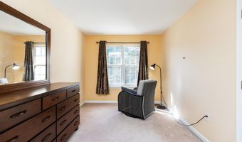 6 DUNLEARY Dr, Bear, DE 19701