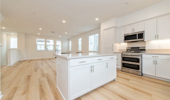 2215 W Orange Ave 12, Anaheim, CA 92804