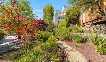 233 Wixon Ave, Aptos, CA 95003