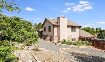 5650 WHITE Blf, Cheyenne, WY 82009