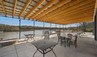 617 Green Blvd, Aurora, IN 47001