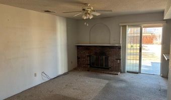 15576 Washoan Rd, Apple Valley, CA 92307