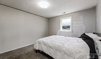 2212 Willow St, Caldwell, ID 83605