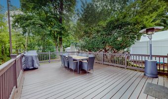 4 Highland Ave, Bethel, CT 06801