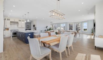 1046 Ocean Rd, Narragansett, RI 02882