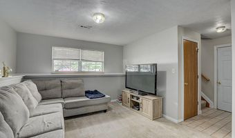 604 Brookwood Dr, Alexandria, KY 41001