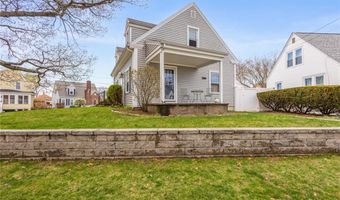 381 Auburn St, Cranston, RI 02910