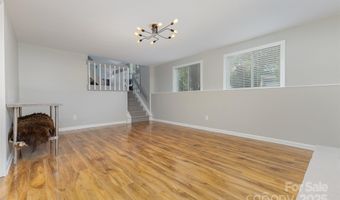 7215 Connan Ln, Charlotte, NC 28226