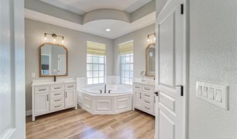 5225 BRIGHTON SHORE Dr, Apollo Beach, FL 33572