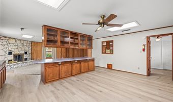 1333 Rose Dr, Alice, TX 78332