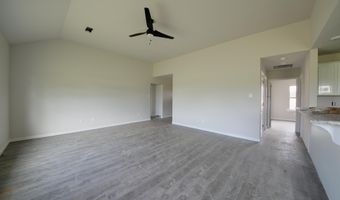 111 LLOYD HENDERSON Rd, Beebe, AR 72012