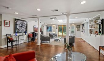 9504 WADSWORTH Dr, Bethesda, MD 20817