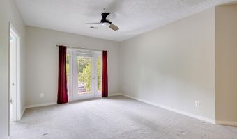 2013 WARNERS Ter S 241, Annapolis, MD 21401
