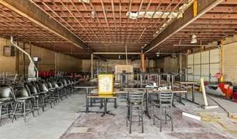 1300 E Broadway, Alton, IL 62002