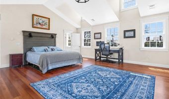 116 Nayatt Rd, Barrington, RI 02806