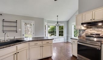 4166 MEADOW FIELD Ln, Bartlett, TN 38135