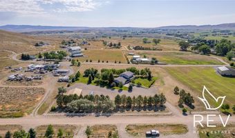 14 Beacon Dr, Cody, WY 82414