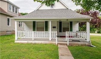 1017 S 5th St, Atchison, KS 66002