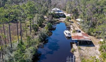 574 Walker Ln, Apalachicola, FL 32320