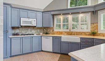6125 Harbour Overlook, Alpharetta, GA 30005
