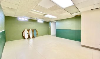 8 COMMONWEALTH Ave, Claymont, DE 19703