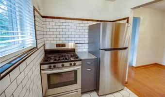 1209 Logan A, Alton, IL 62002