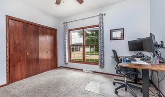 3302 Brook Holw, Asbury, IA 52002