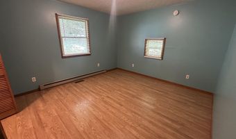 186 View Rd, Alderson, WV 24910
