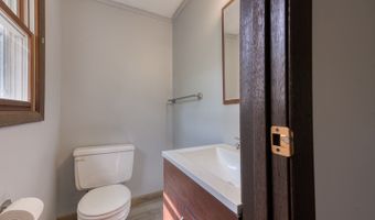 108 Federal Rd, Chaplin, CT 06235