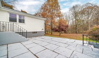 110 Coles Rd, Cromwell, CT 06416