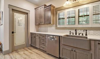 292 Crouch Branch Rd, Allardt, TN 38504