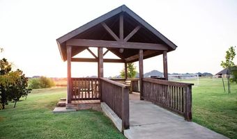 18312 Austin Ct, Edmond, OK 73012