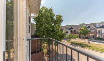301 Scio Village Ct 262, Ann Arbor, MI 48103