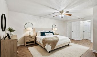 5080 Maryland Dr NW, Acworth, GA 30101