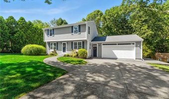 3 Sandy Ln, Bristol, RI 02809