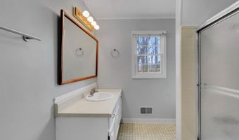 158 Lakeover Dr, Athens, GA 30607