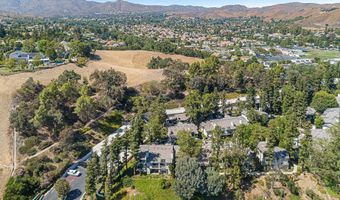 5720 Skyview Way E, Agoura Hills, CA 91301
