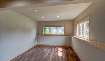 5205 Blazingstar Ln, Fitchburg, WI 53711