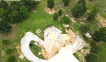 148 Overlook Rdg, Big Sandy, TN 38221