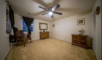 4 Orange Ln, Arkansas City, KS 67005