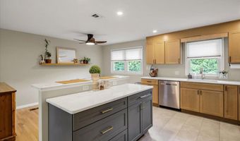 812 MILLER St, Allentown, PA 18103