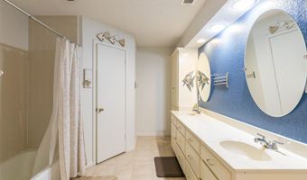 5217 Meadowick Ln, Abilene, TX 79606