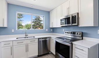 540 OAK KNOLL Dr, Ashland, OR 97520