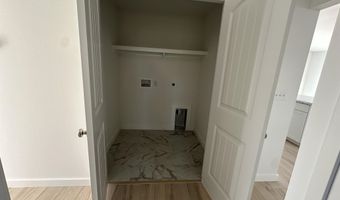 8110 5th St, Boiling Springs, SC 29316