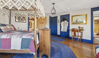 392 High St, Candia, NH 03034