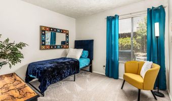 2070 Fuerte Ln, Escondido, CA 92026