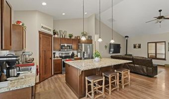 200 DANCING LIGHTS Ln, Athol, ID 83801